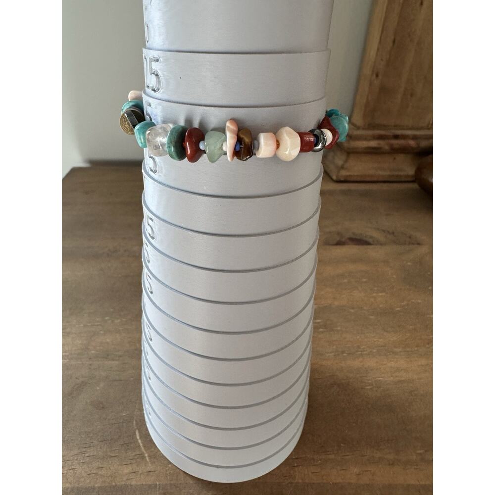 Multicolor Natural Stone Chip Bracelet With Lobster Clasp - Picture 3 of 8